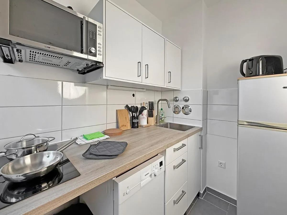 Cozy And Centrally Located In List Hannover 2 Beds And Kitchen Apartment